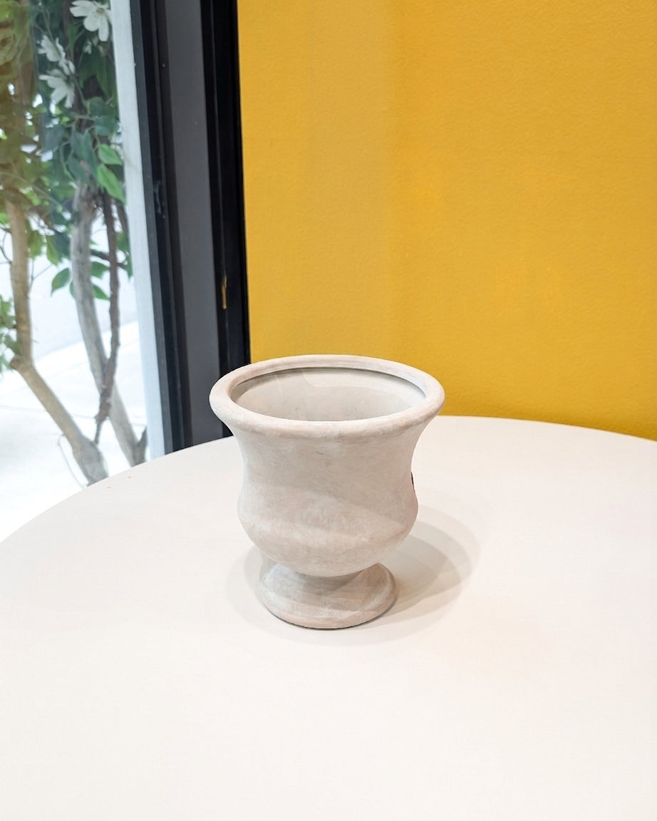 Wallace Urn Vase