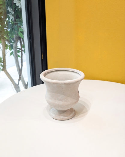 Wallace Urn Vase